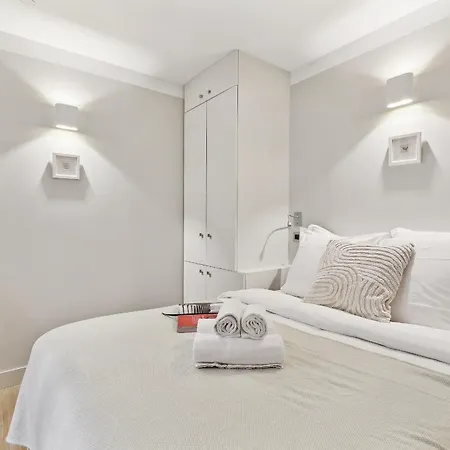 Bnbnova - Le Marais & Place Des Vosges Apartamento