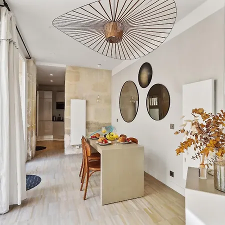 Bnbnova - Le Marais & Place Des Vosges Appartamento Parigi