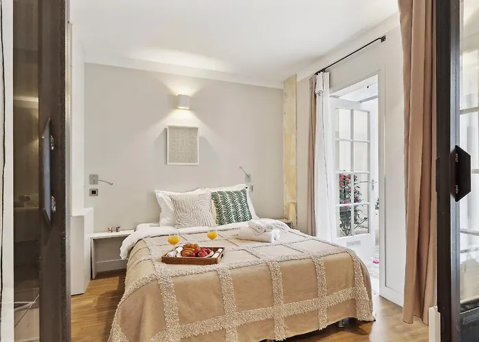 Bnbnova - Le Marais & Place Des Vosges アパート