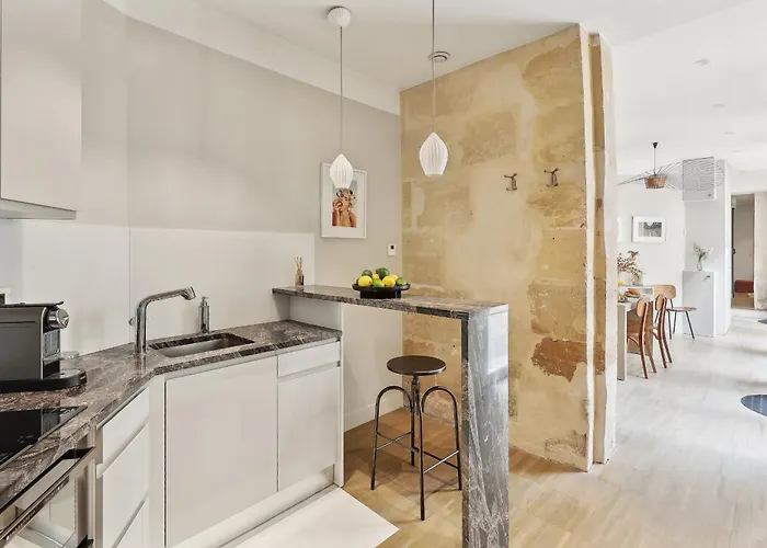 Bnbnova - Le Marais & Place Des Vosges パリ